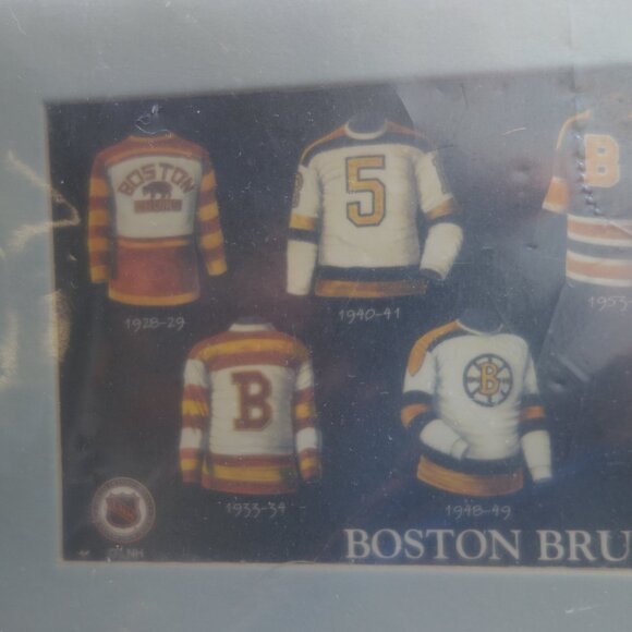 NHL Heritage Jersey and Stamp Set Boston Bruins Milt Schmidt *New in Package* - Picture 4 of 10